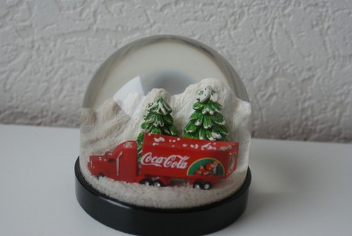 Coca cola schneekugel - coca,